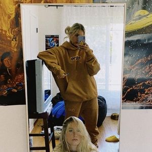 Drewhouse justin bieber secret hoodie camel brown like new size xs